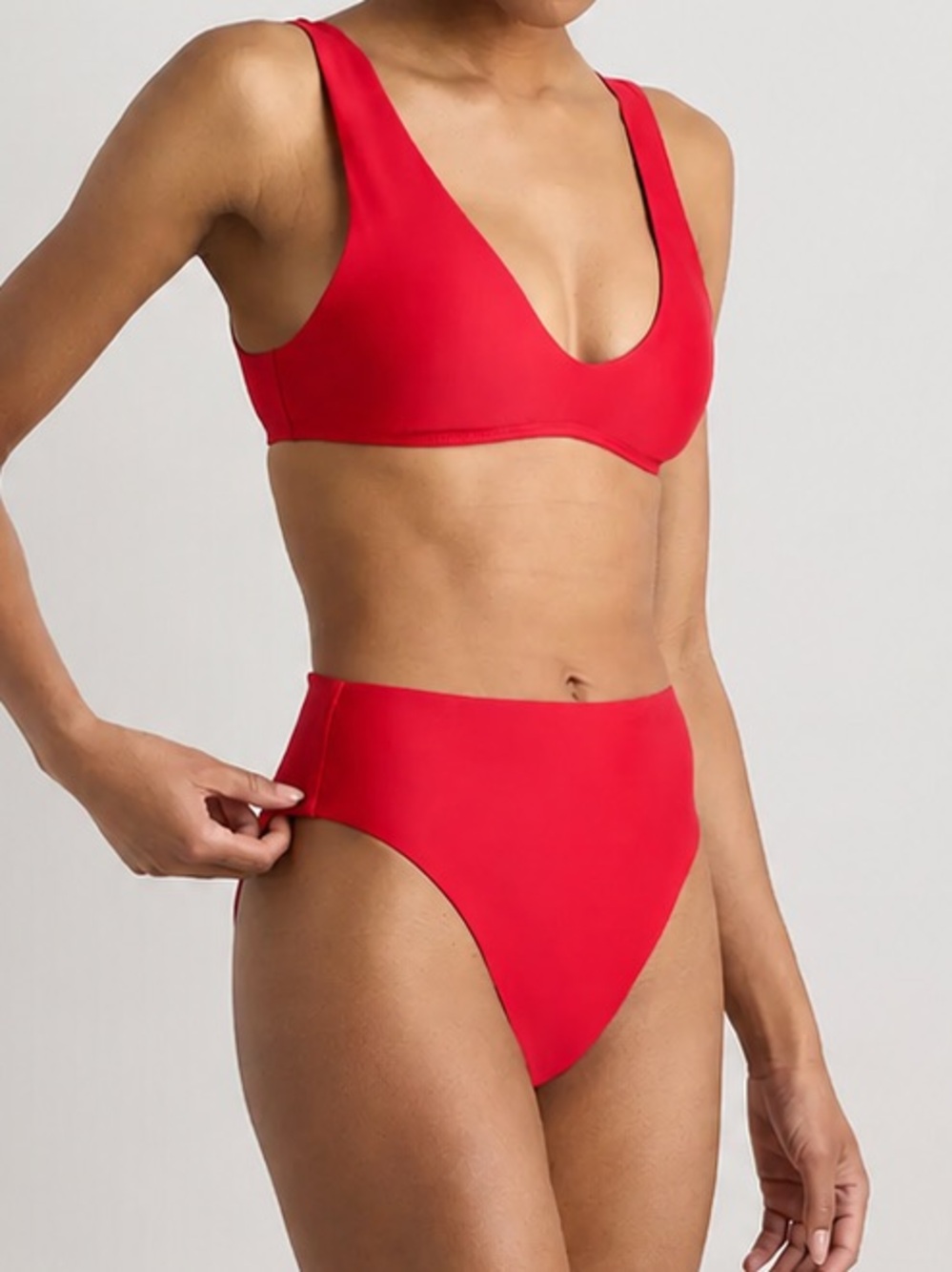 Quince NWT Bikini Set Italian Plunge Top High-Rise High-Leg Bottom Red Medium